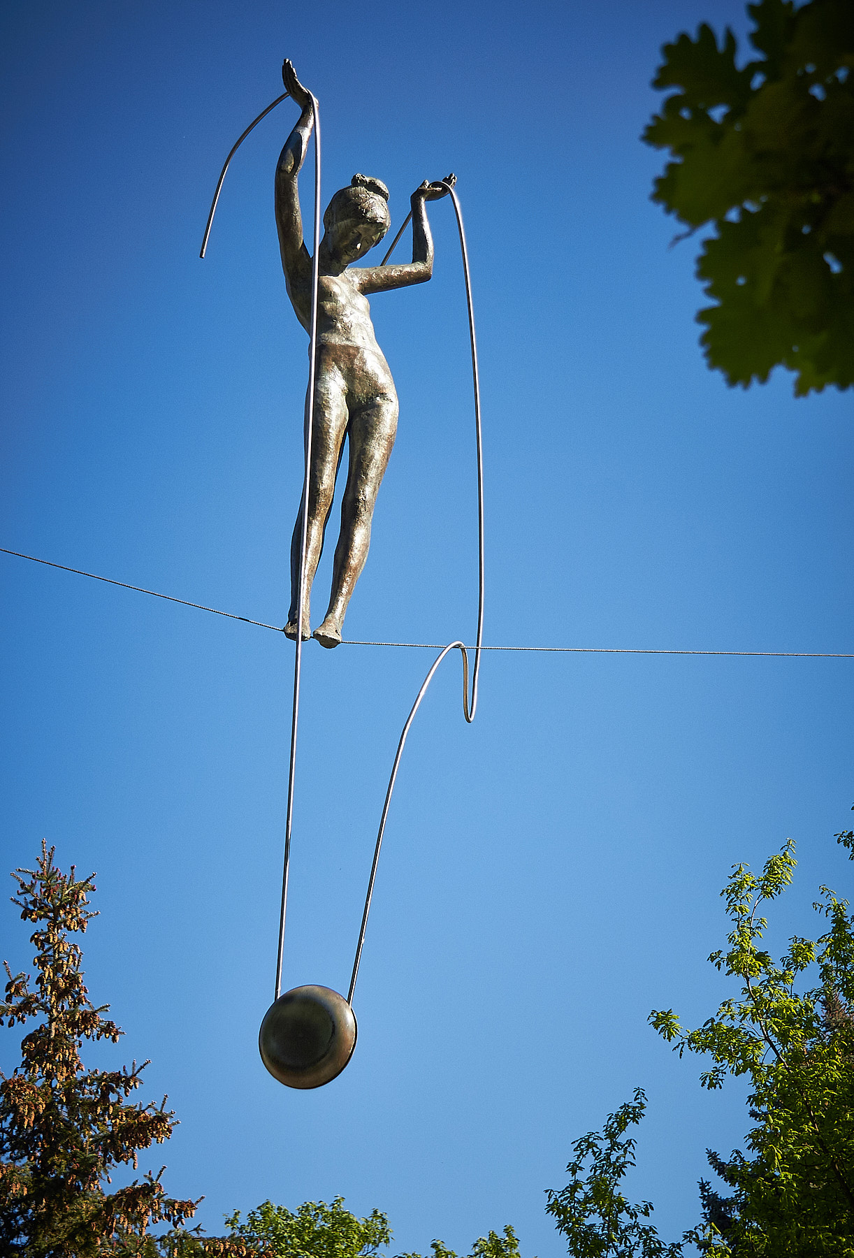 Girl with Yoyo - Image 4